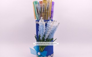 Красивая подставка для карандашей с нежным букетом лаванды – подарок к 8 марта