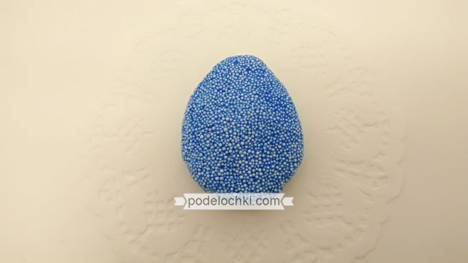 Шариковый пластилин можно сделать основой поделки, например, подойдет синий цвет
